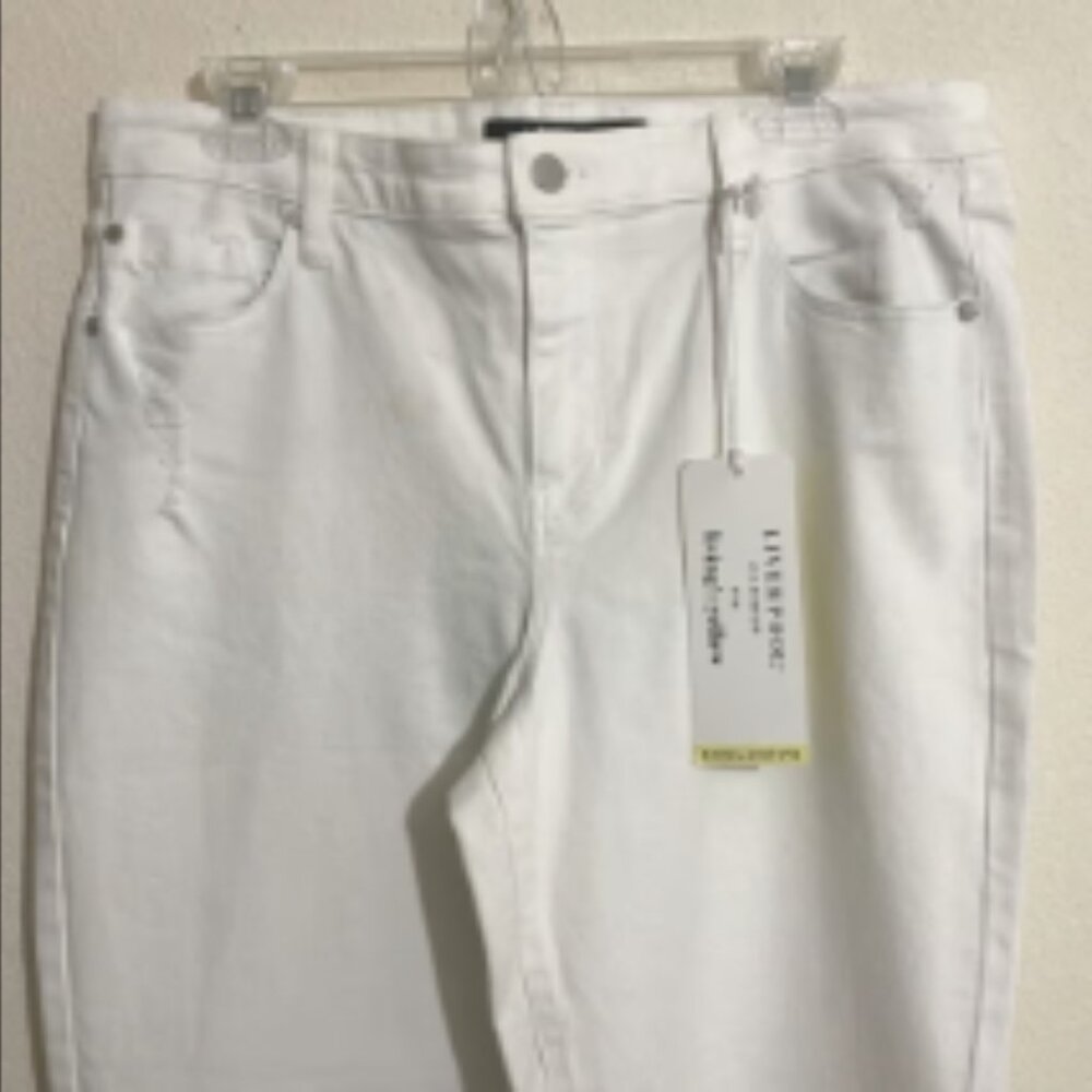 LIVERPOOL The Crop Straight Distressed White Denim Jeans Women's Size 12/31